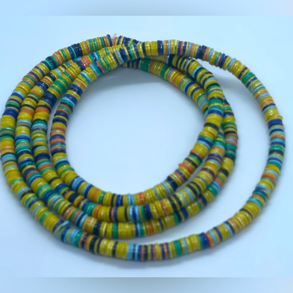 Elastic tribal strand